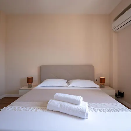 Saraci - Premium Seaview With Private Parking * Sarandë